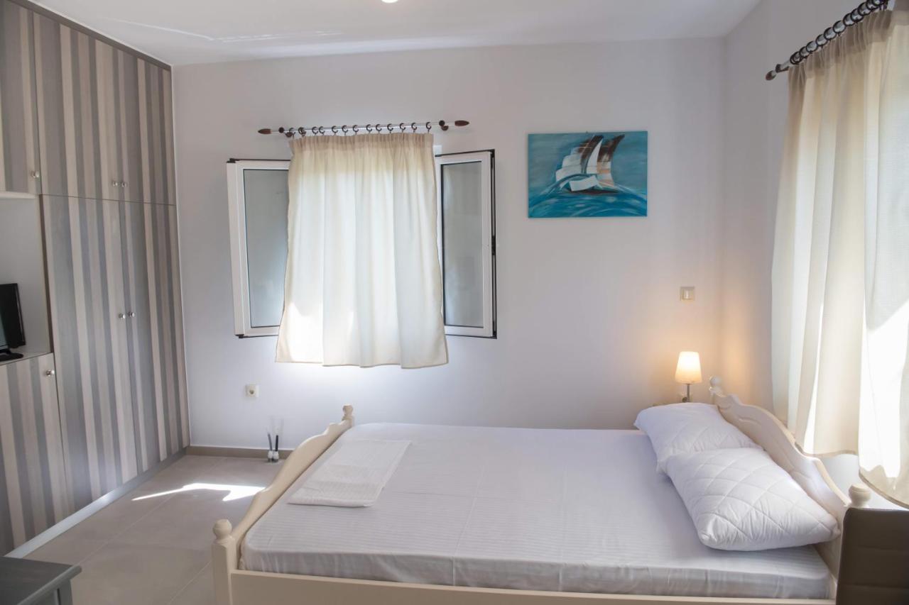 Boursinos Cozy Apartments Lefkada City Exterior photo
